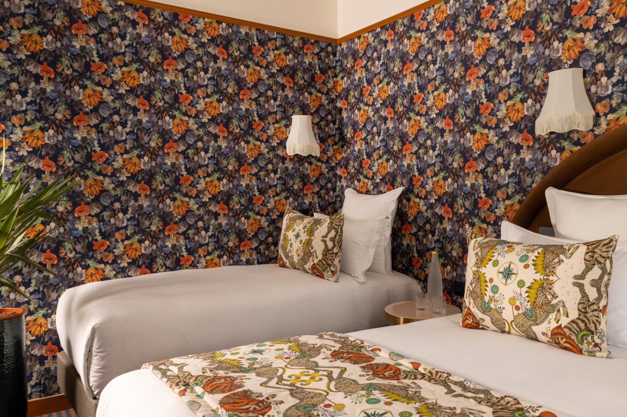פריז Hotel Ginette A La Folie & Spa מראה חיצוני תמונה
